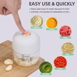 Electric Garlic Chopper, Mini Portable Veggie Chopper, 250ML Garlic Grinder Masher Onion Chopper, Blender to Vegetable, Wireless Food Processor for Ginger, Chili, Fruit, Meat, etc - Image 3
